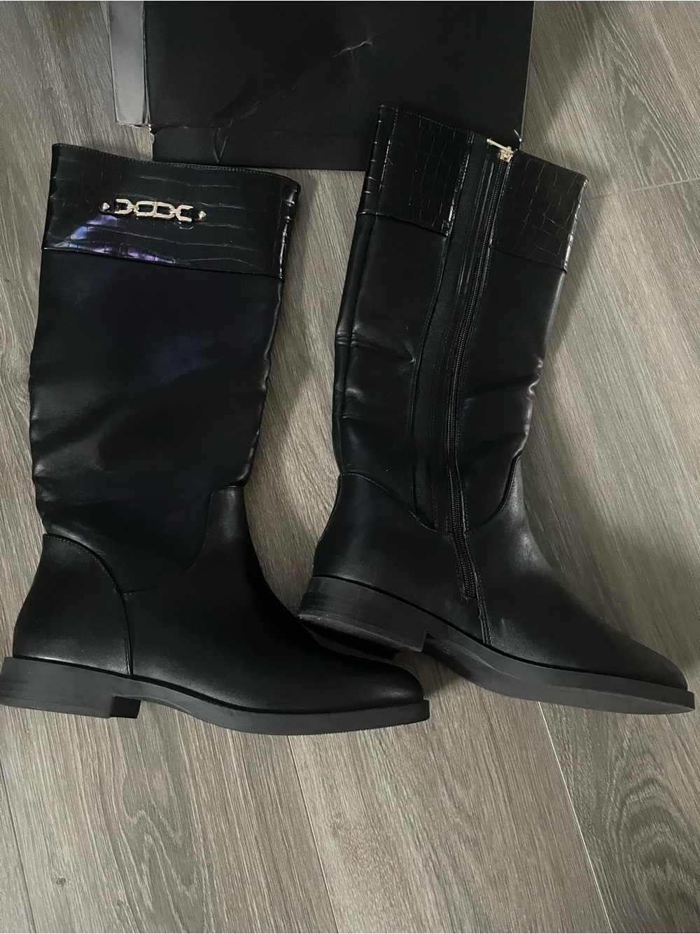 Jones New York
Women's Minella Wide Calf
Knee High Riding Boots